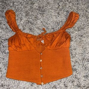 SUPER FLATTERING urban outfitters tank